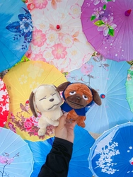 雨が滴る五月雨（さみだれ）の中、忍の世界に夢中になろう！ 「NARUTO＆BORUTO 忍里　五月雨祭2025」第4弾 フォトスポットイベント「雨の日彩る和傘の忍里」　5月24日より開始